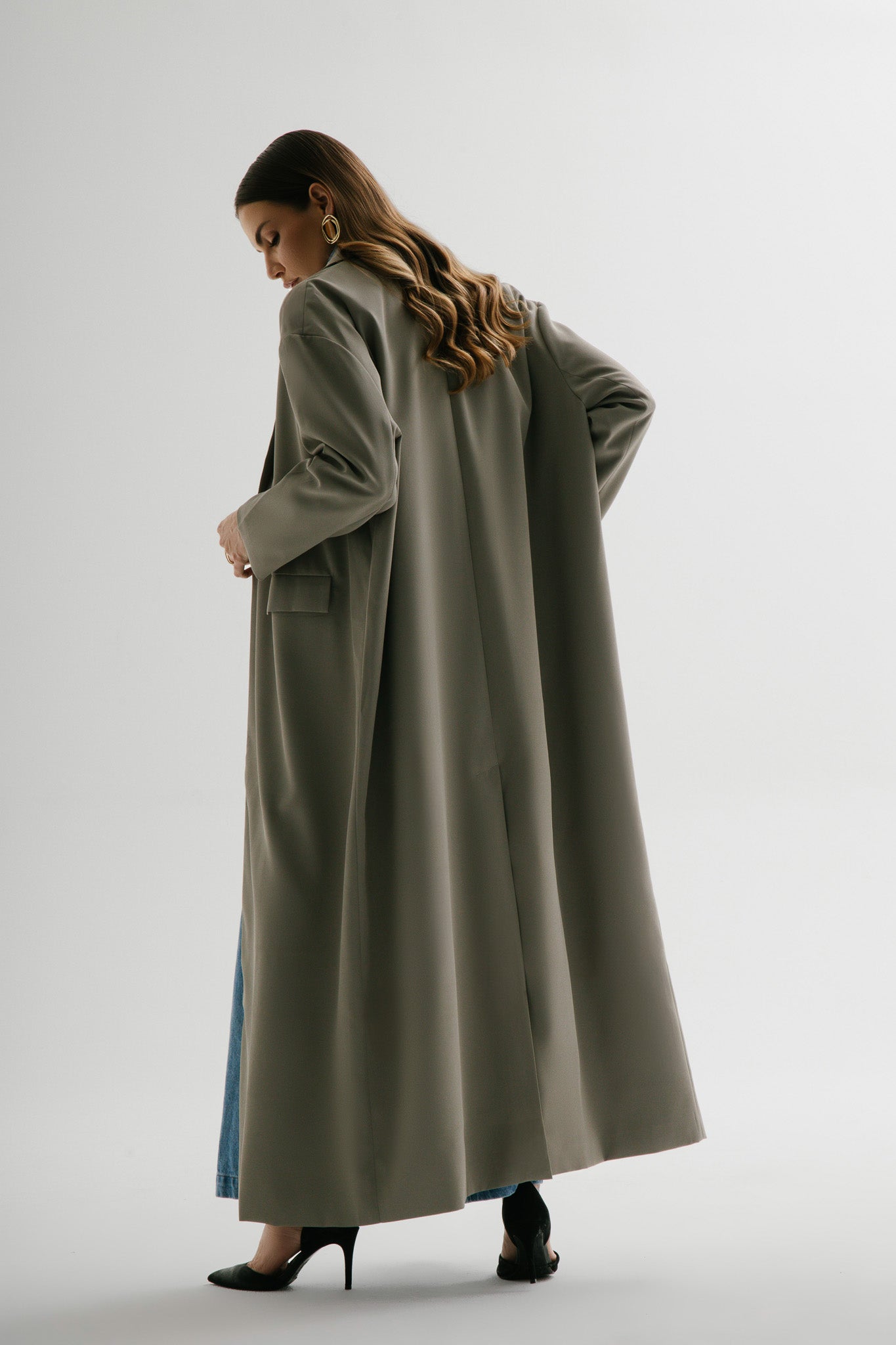 The Oversized Blazer Abaya In Sage Green