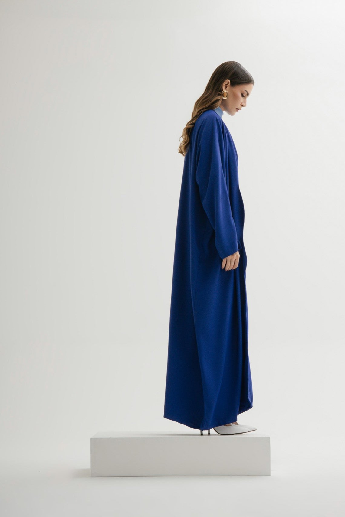 The Wave Abaya In Electric Blue