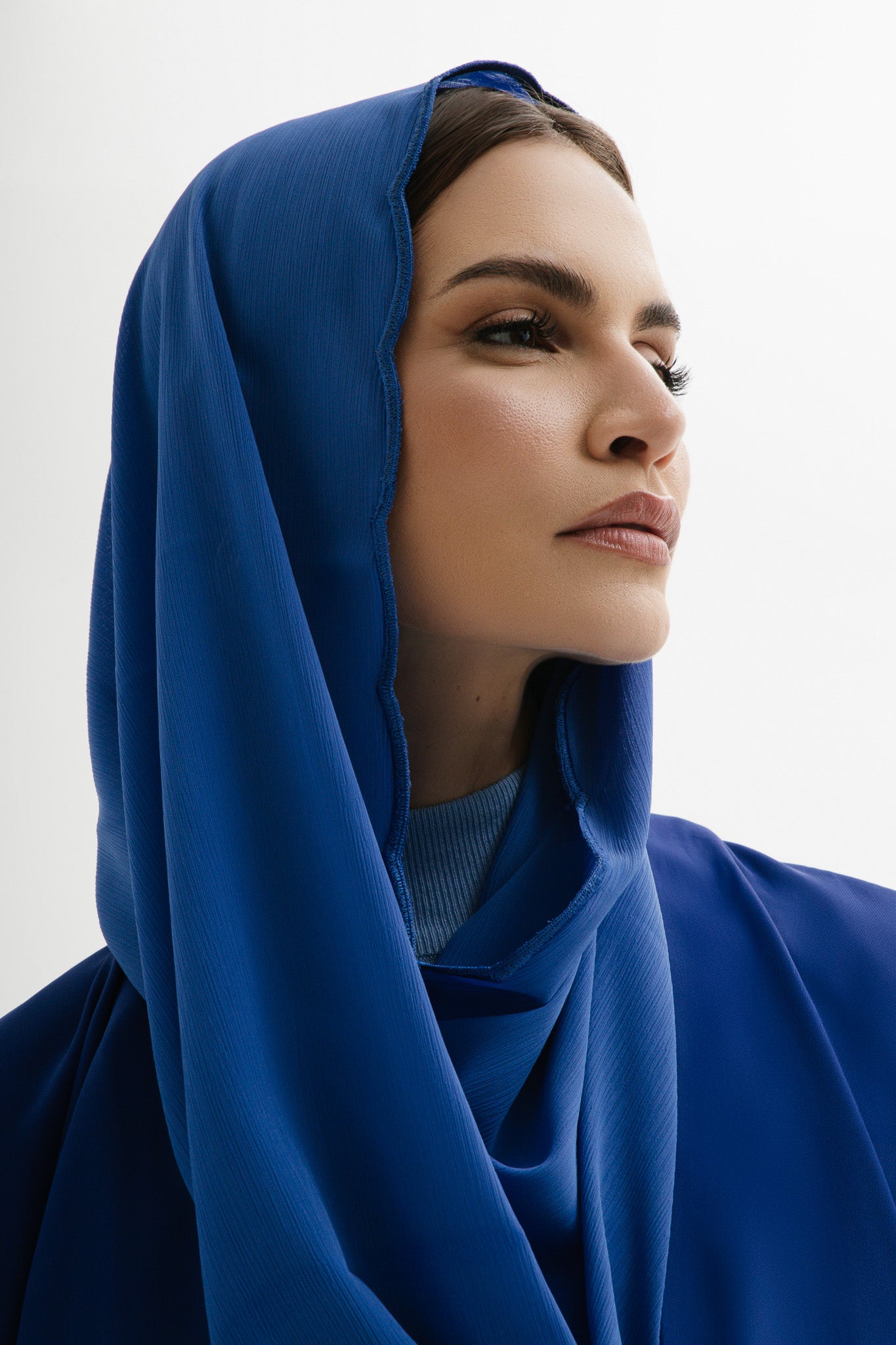 The Wave Abaya In Electric Blue